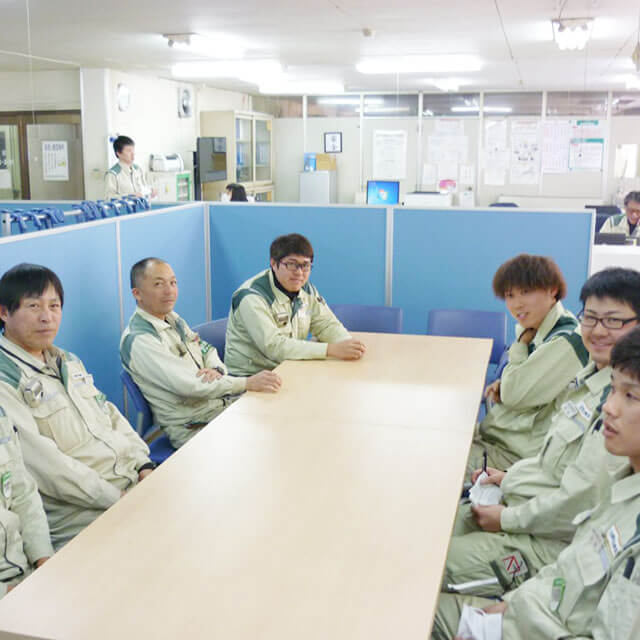 設備保全班メンバー勢揃い